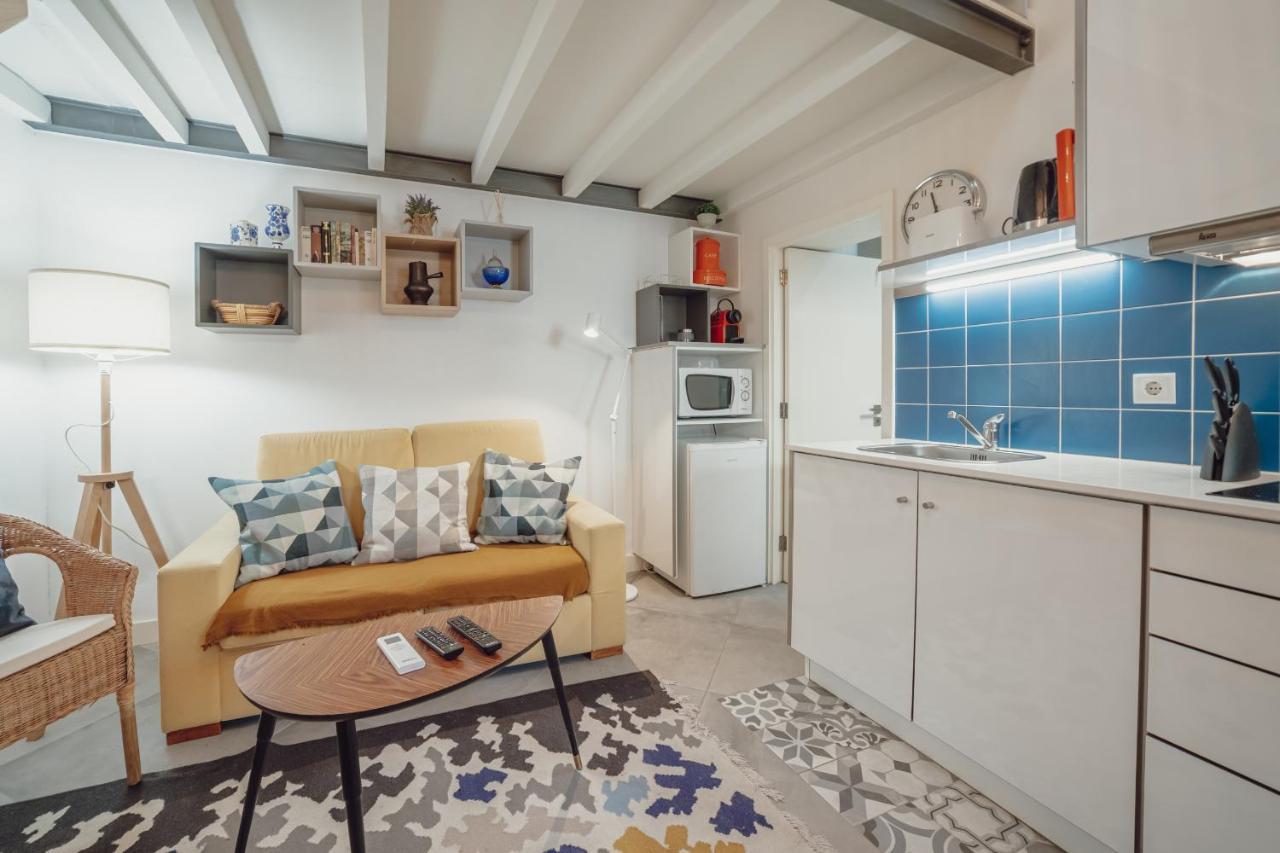 Mezzanine Stylish Apartments By Vacationy ポルト エクステリア 写真