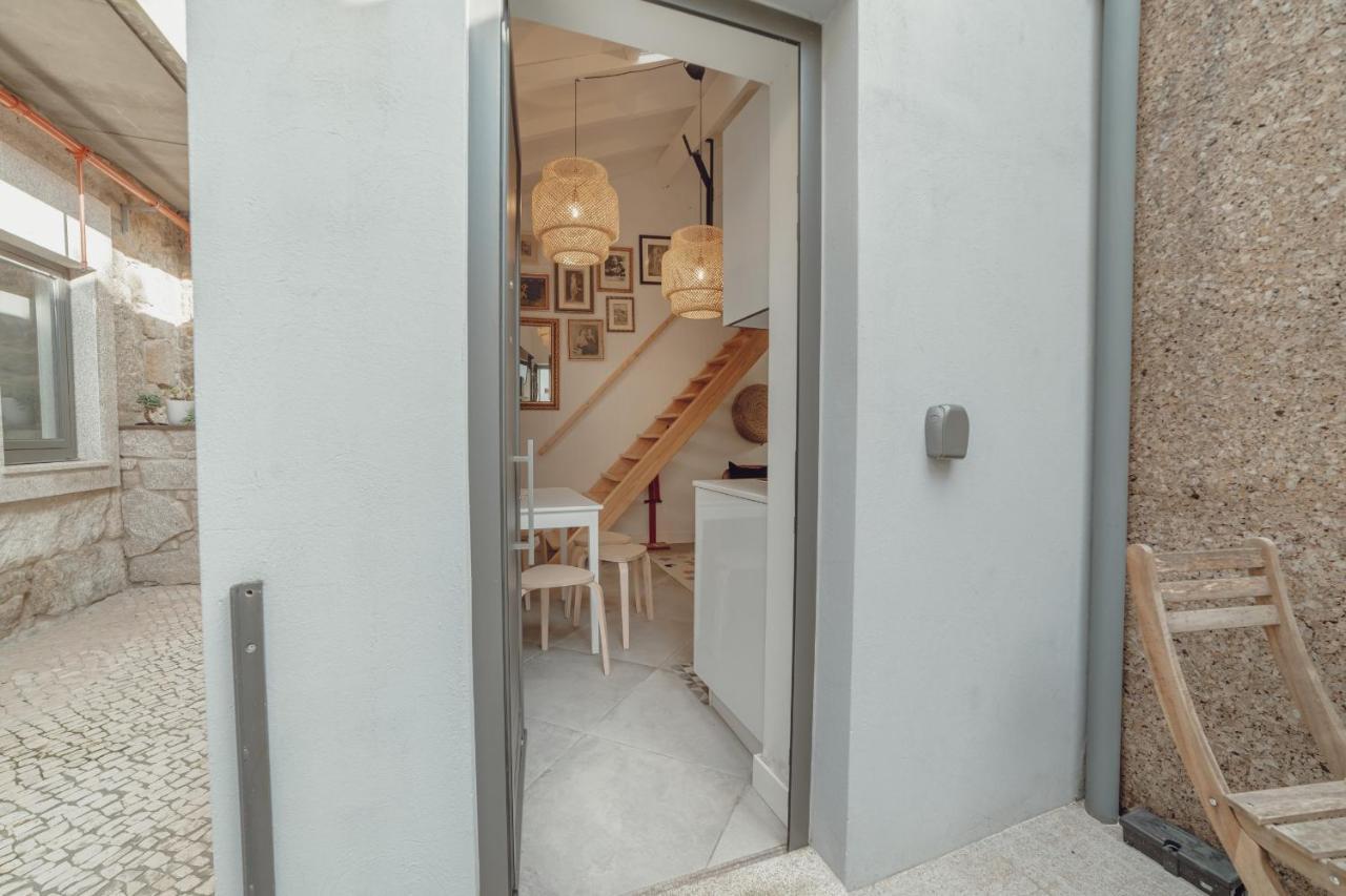 Mezzanine Stylish Apartments By Vacationy ポルト エクステリア 写真