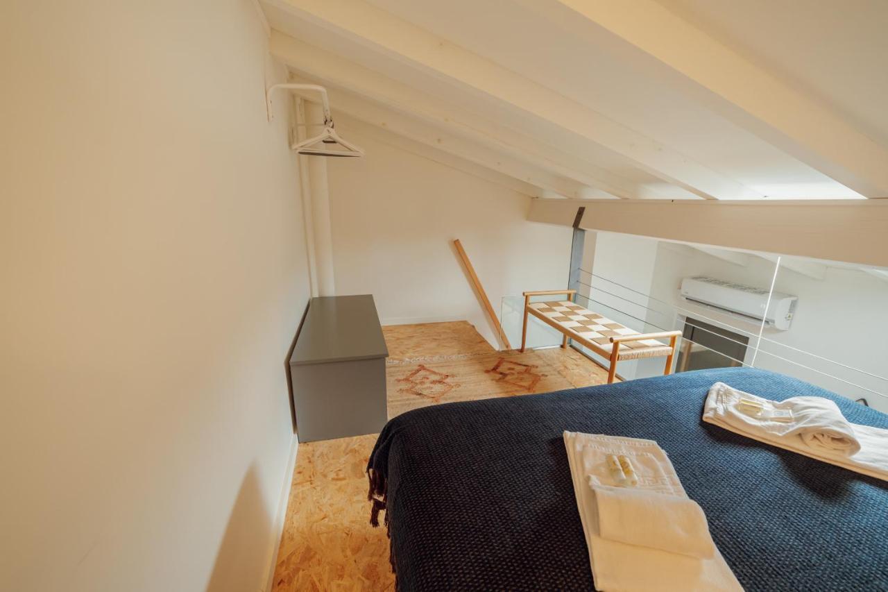 Mezzanine Stylish Apartments By Vacationy ポルト エクステリア 写真