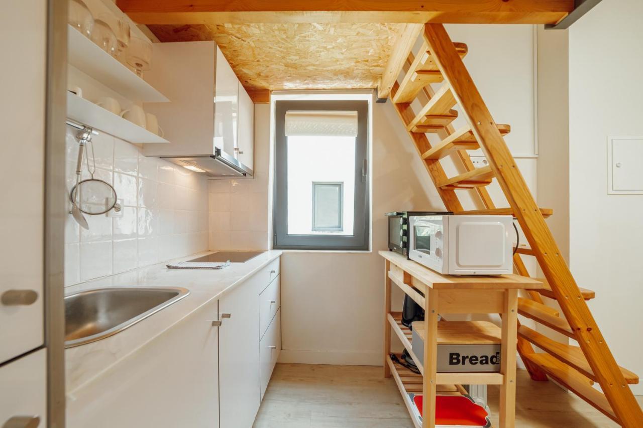 Mezzanine Stylish Apartments By Vacationy ポルト エクステリア 写真